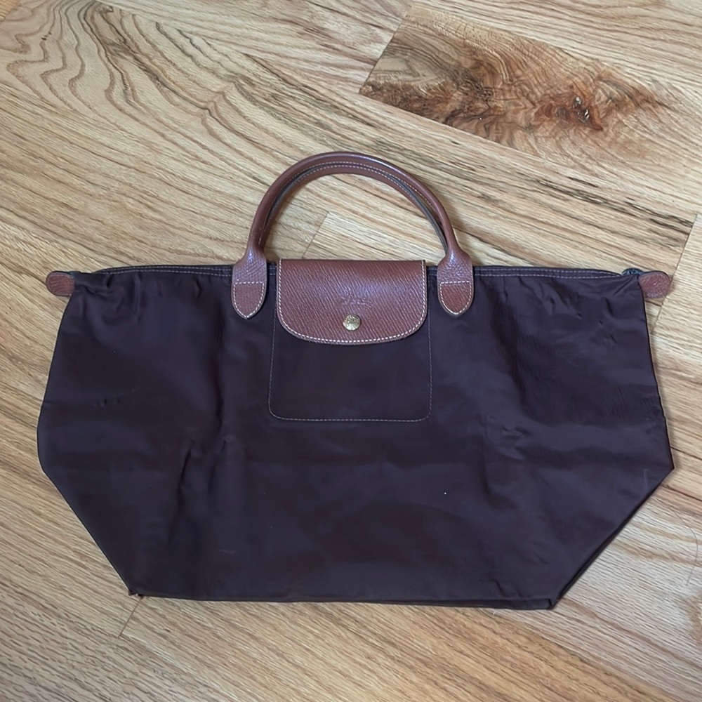 Brown medium short handle longchamp